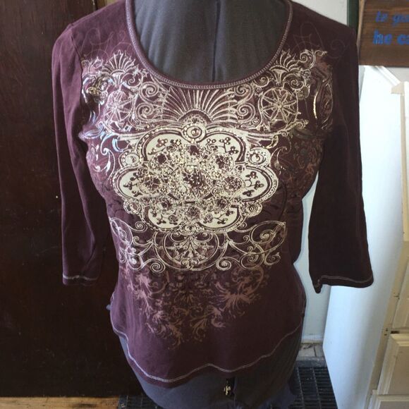 Chico’s Zenergy 1 paisley maroon knit shirt - Picture 1 of 3